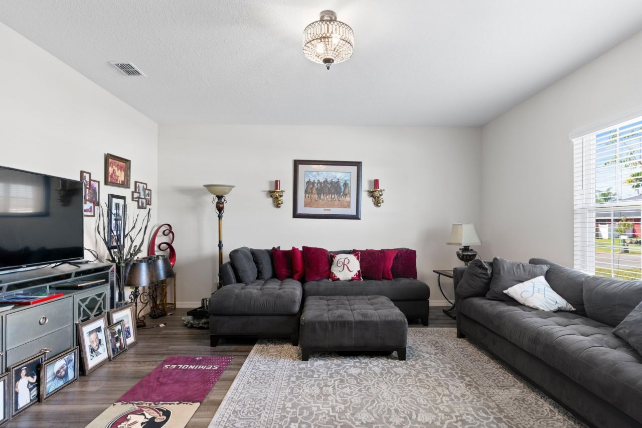 1501 SW Neponset Road, Port Saint Lucie, FL 34953 Photo