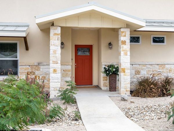 3263 Palomino Springs, Bandera, TX 78003