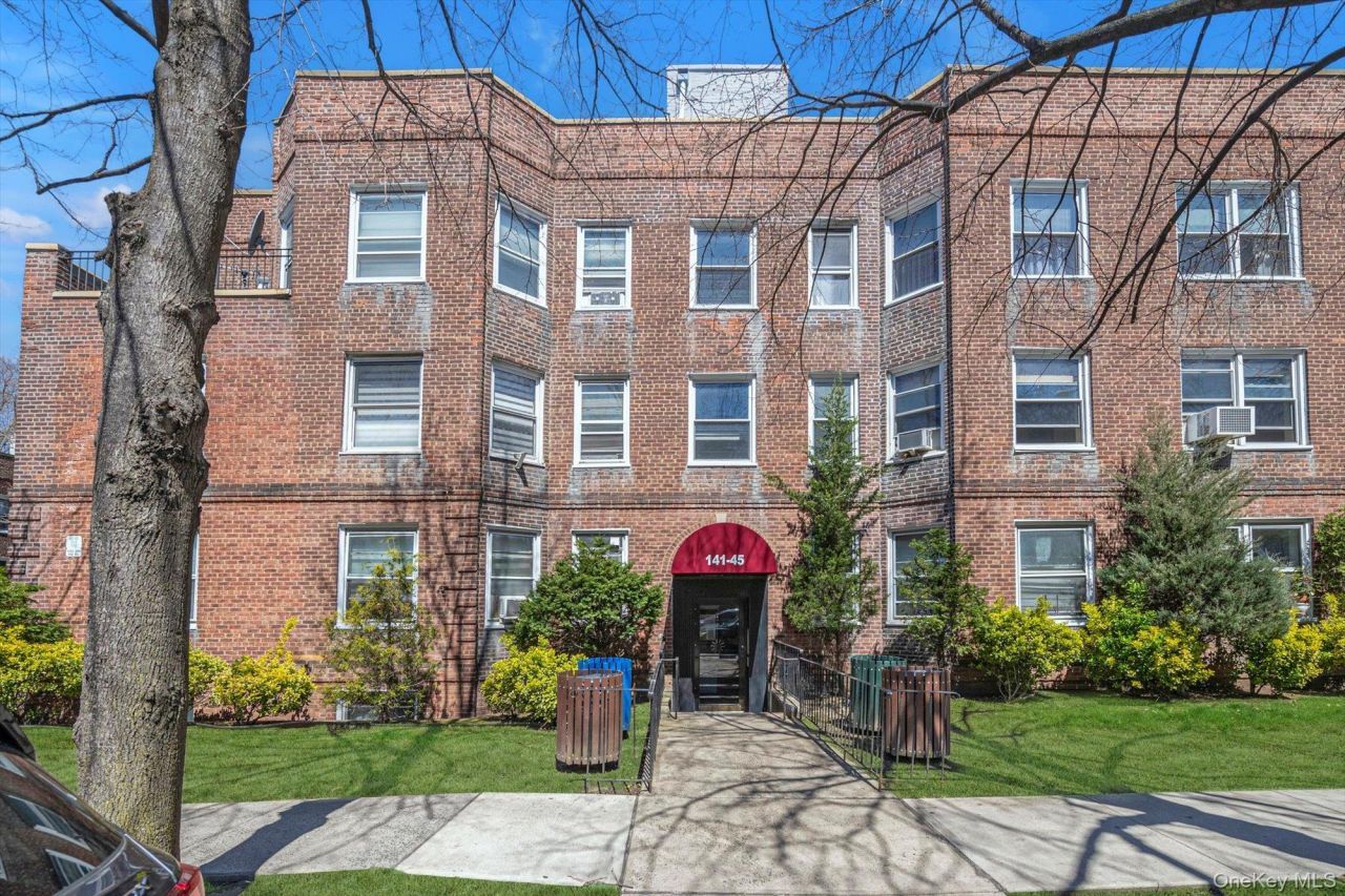 141-45 78th Road, Unit 3A, Kew Gardens Hills, NY 11367 Main Photo