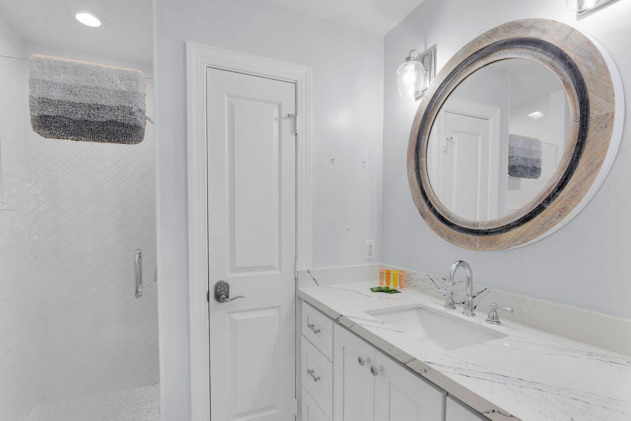 12399 Overseas Highway, Unit 12, Marathon, FL 33050 Photo