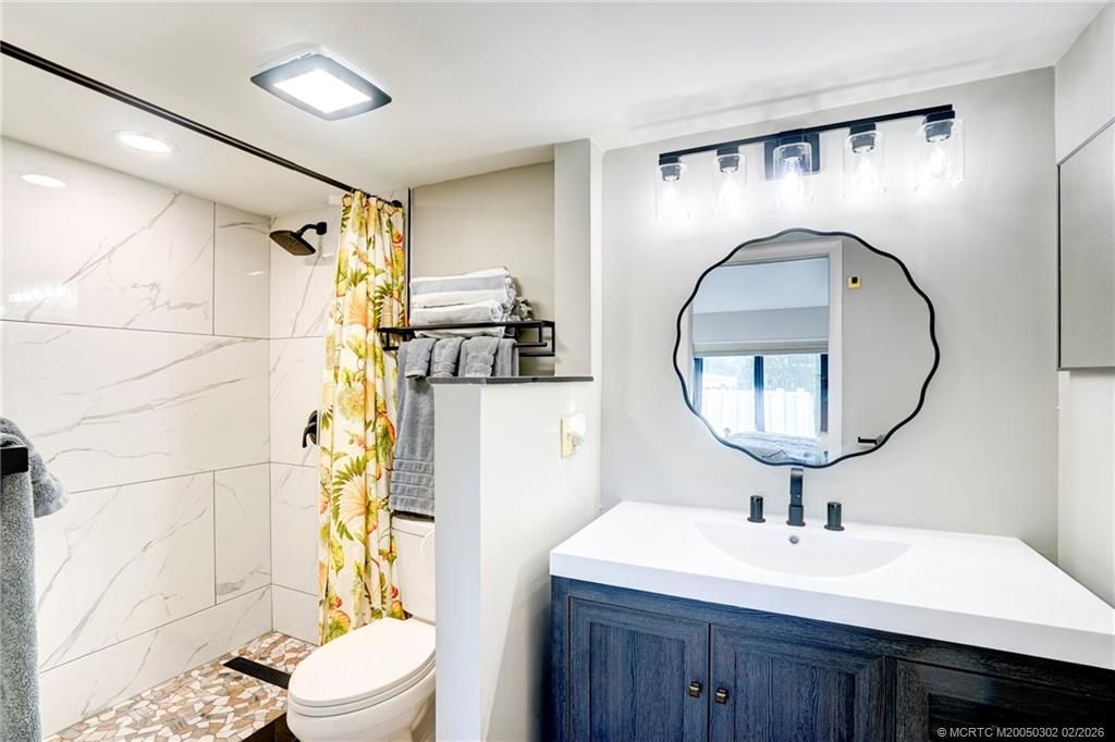 331 NE Golfview Circle, Stuart, FL 34996 Photo