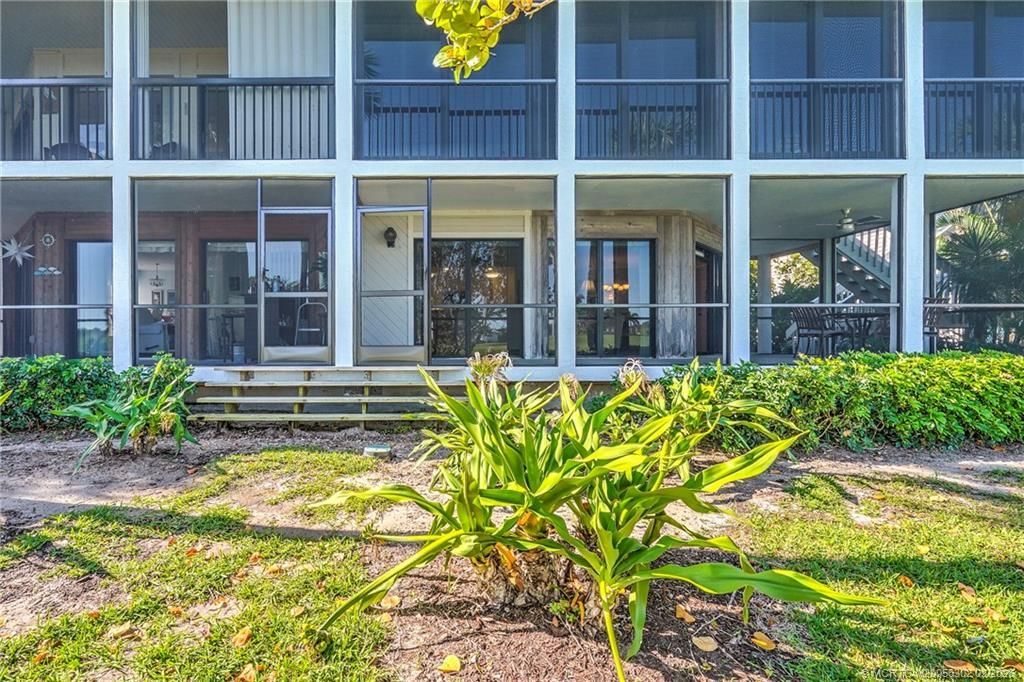 331 NE Golfview Circle, Stuart, FL 34996 Photo