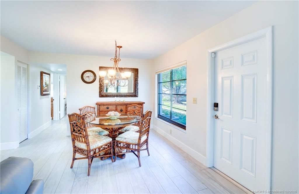 331 NE Golfview Circle, Stuart, FL 34996 Photo