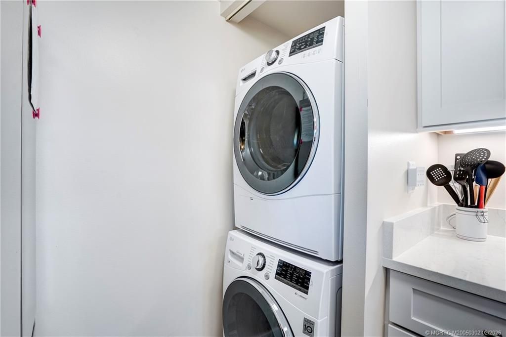 331 NE Golfview Circle, Stuart, FL 34996 Photo