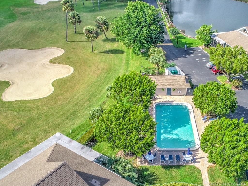 331 NE Golfview Circle, Stuart, FL 34996 Photo