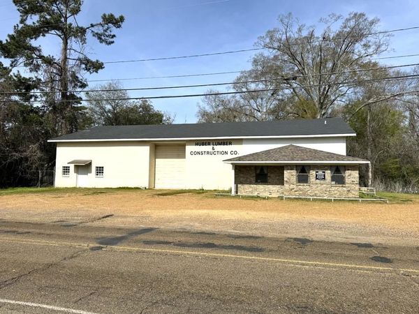 48 Morgantown Road, Natchez, MS 39120