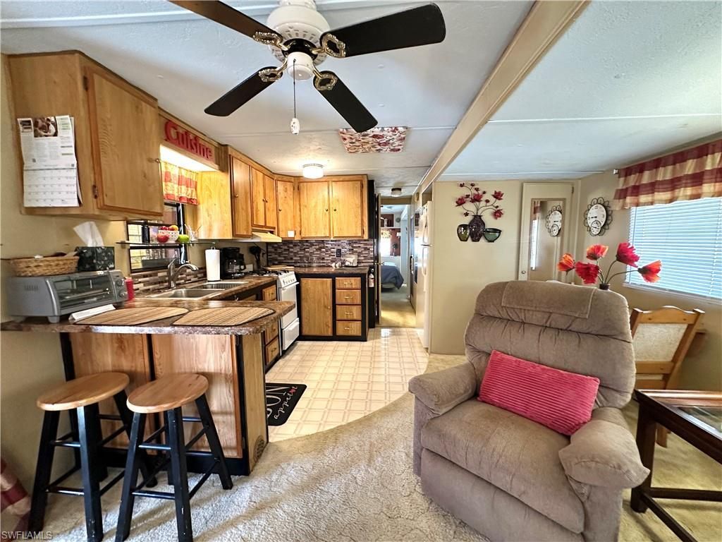 4520 Lafayette Ln E, Estero, FL 33928 Photo