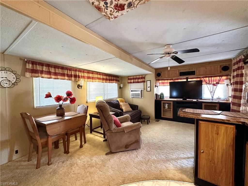 4520 Lafayette Ln E, Estero, FL 33928 Photo