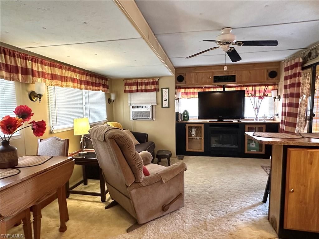 4520 Lafayette Ln E, Estero, FL 33928 Photo