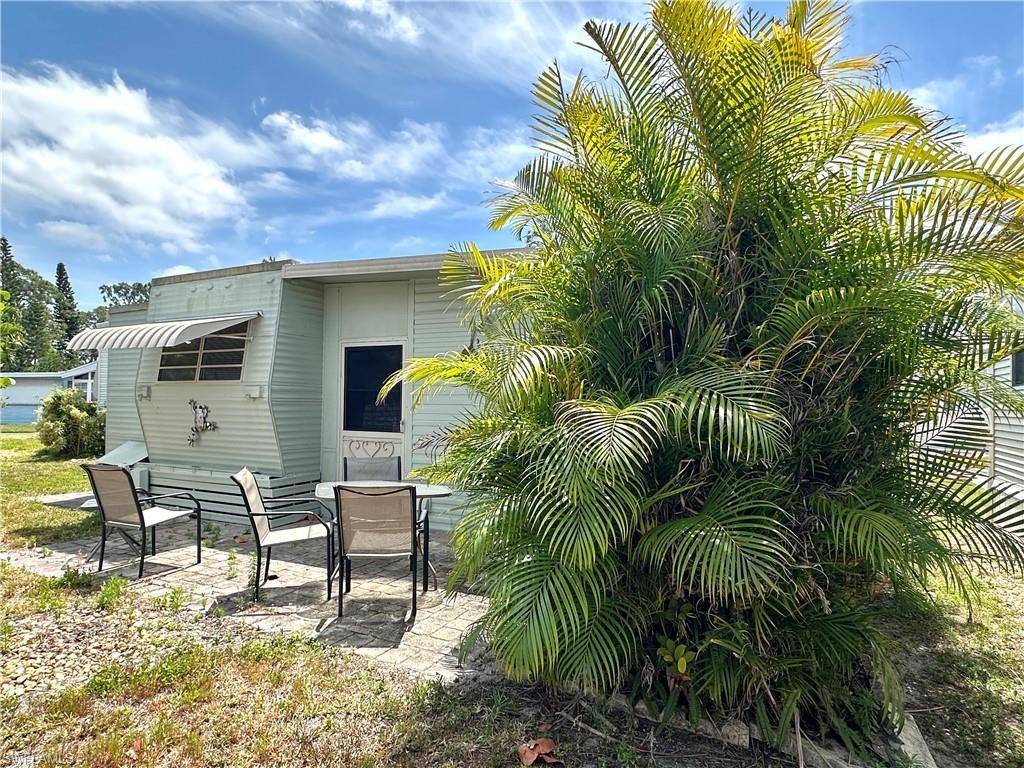 4520 Lafayette Ln E, Estero, FL 33928 Photo