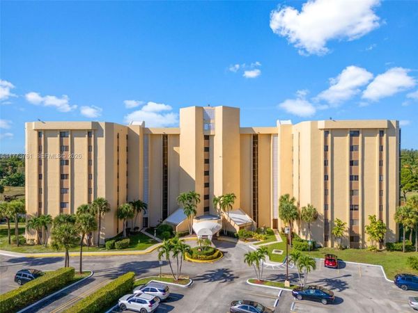 7200 Radice Ct, Unit 709, Lauderhill, FL 33319