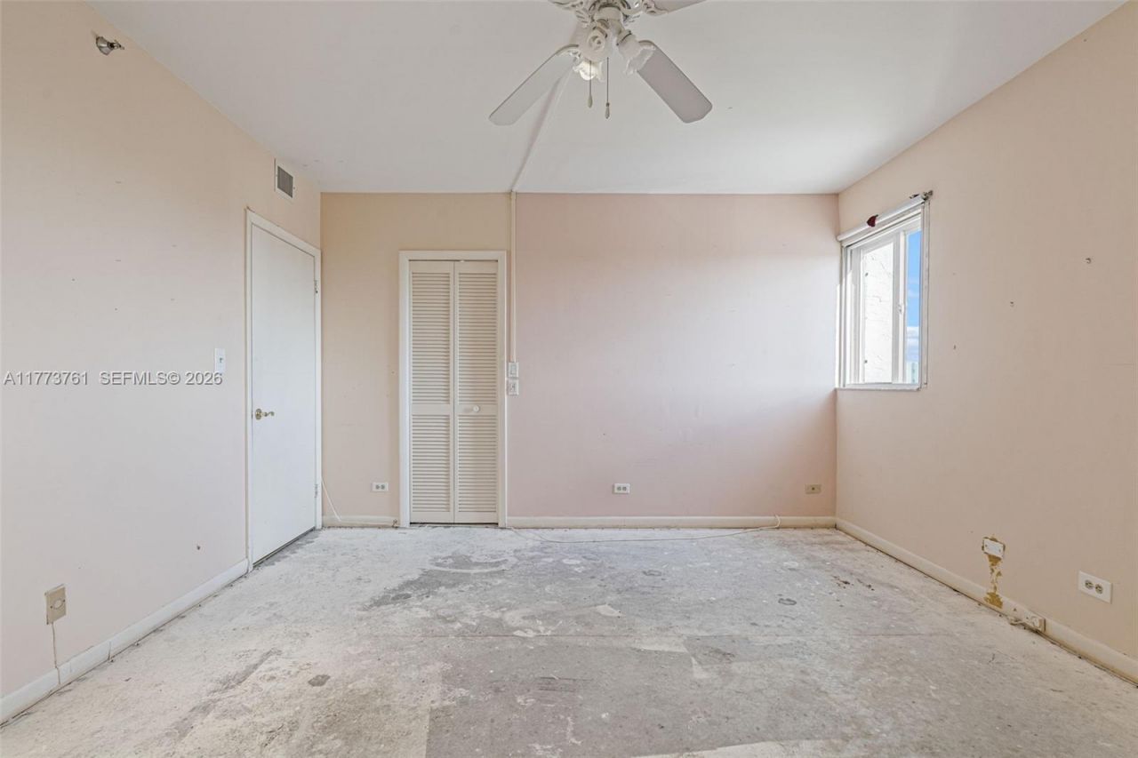 7200 Radice Ct, Unit 709, Lauderhill, FL 33319 Photo