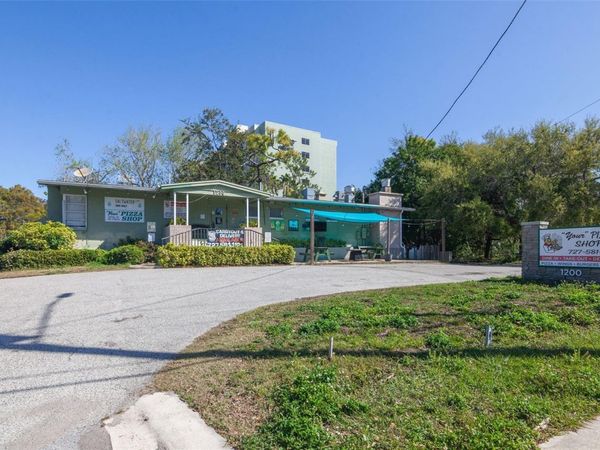 1200 8TH AVENUE SW, Unit 1, LARGO, FL 33770