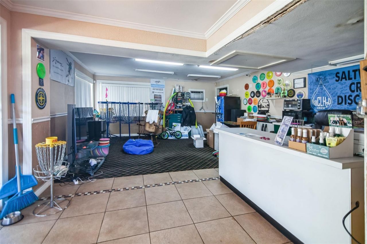 1200 8th Avenue Sw, Unit 1, Largo, FL 33770 Photo