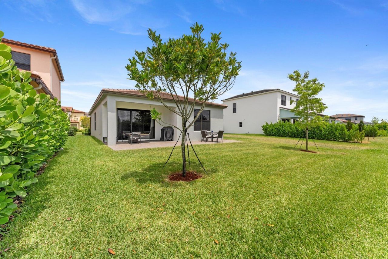 16390 Sea Turtle Place, The Acreage, FL 33470 Photo