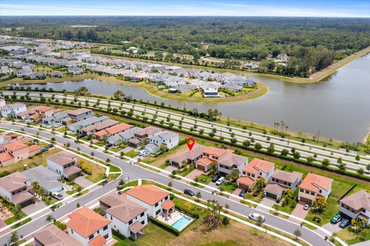 16390 Sea Turtle Place, The Acreage, FL 33470 Photo