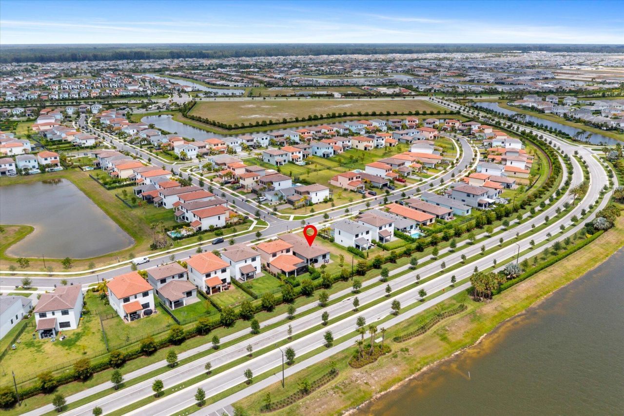 16390 Sea Turtle Place, The Acreage, FL 33470 Photo