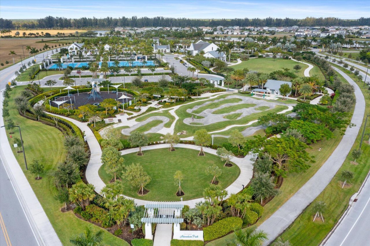 16390 Sea Turtle Place, The Acreage, FL 33470 Photo