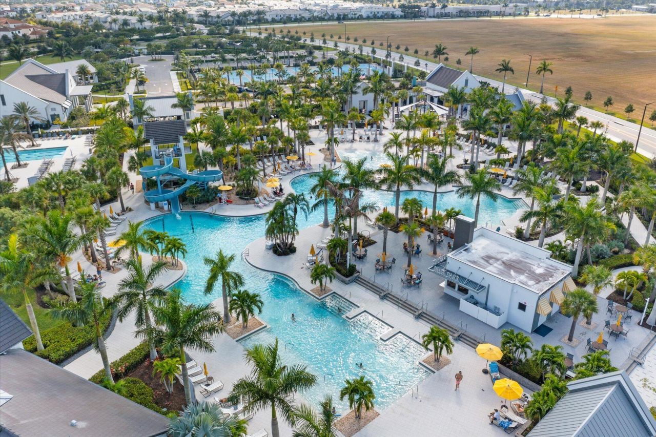 16390 Sea Turtle Place, The Acreage, FL 33470 Photo