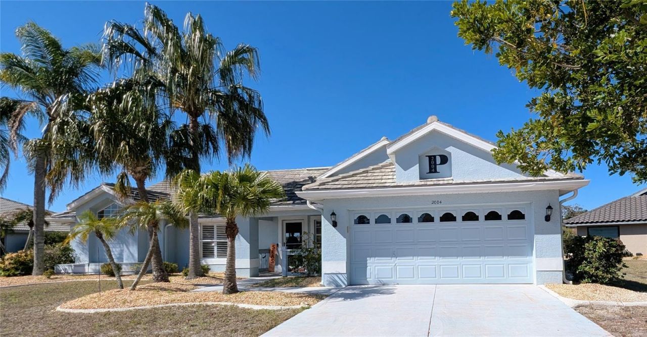 2004 Berry Roberts Drive, Sun City Center, FL 33573 Main Photo