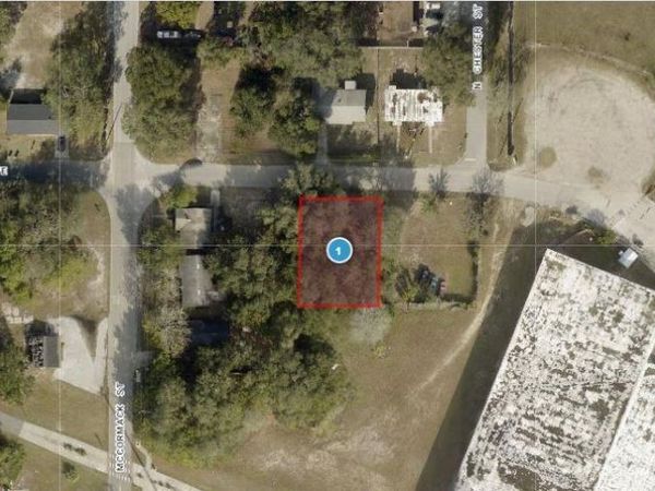 1903 BRADFORD AVENUE, LEESBURG, FL 34748