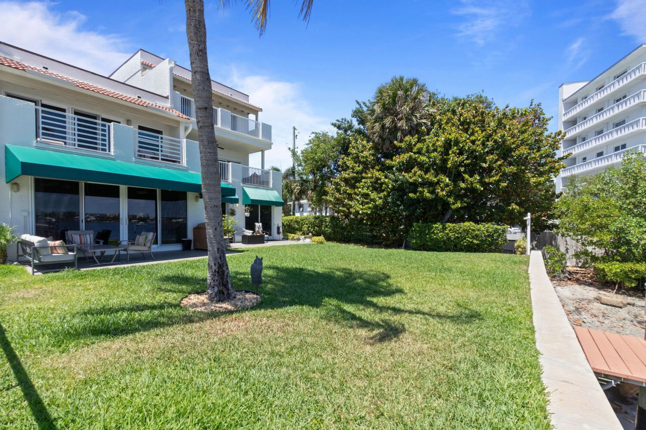 316 N Lake Drive, Lantana, FL 33462 Photo