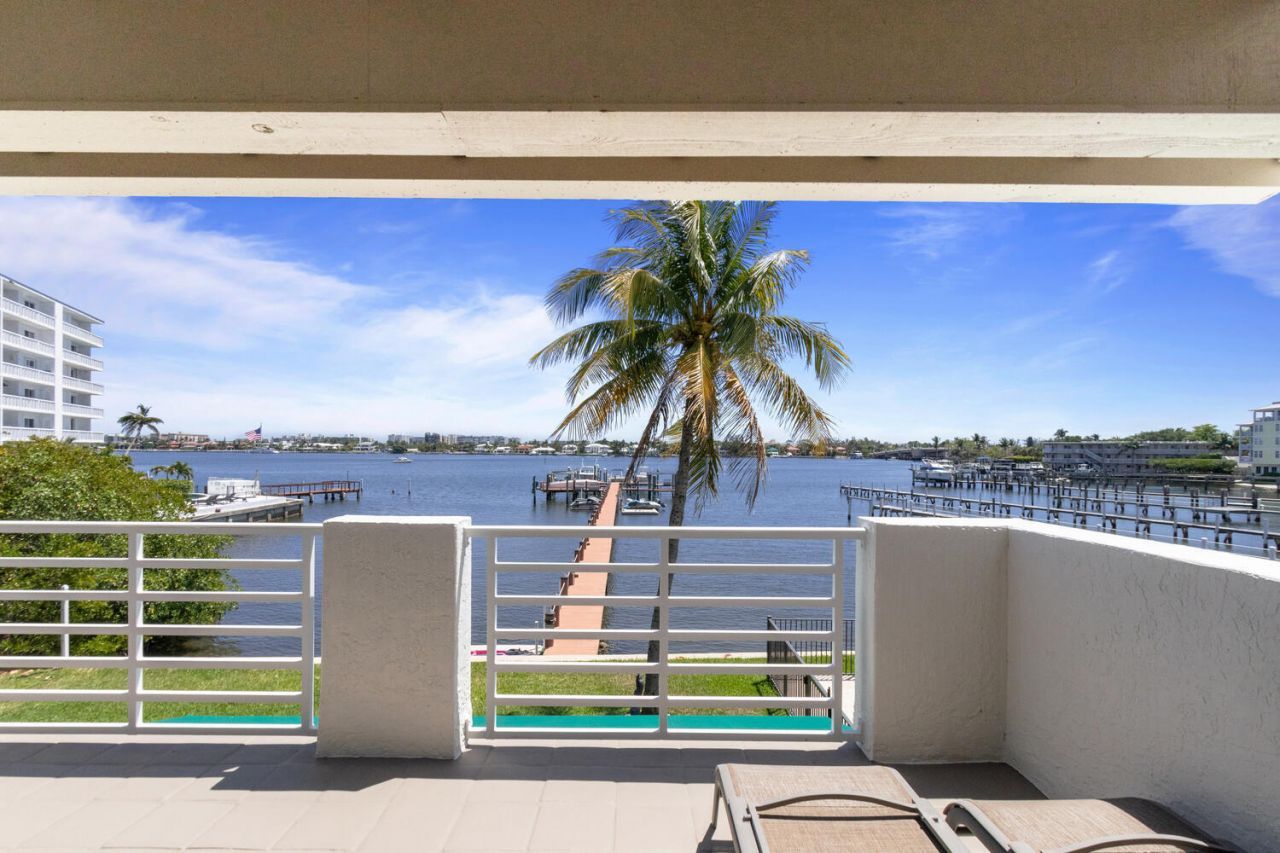 316 N Lake Drive, Lantana, FL 33462 Photo