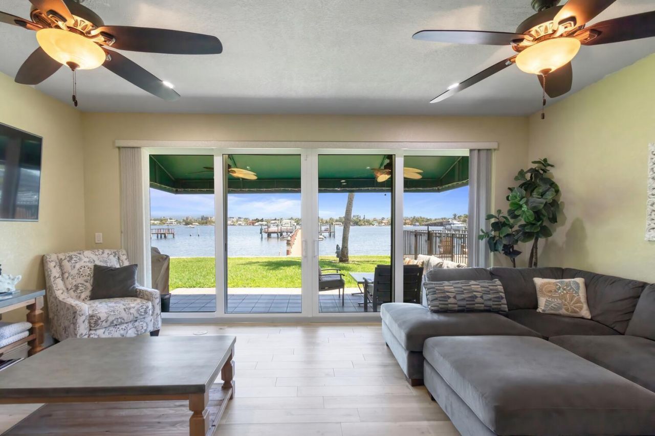 316 N Lake Drive, Lantana, FL 33462 Photo