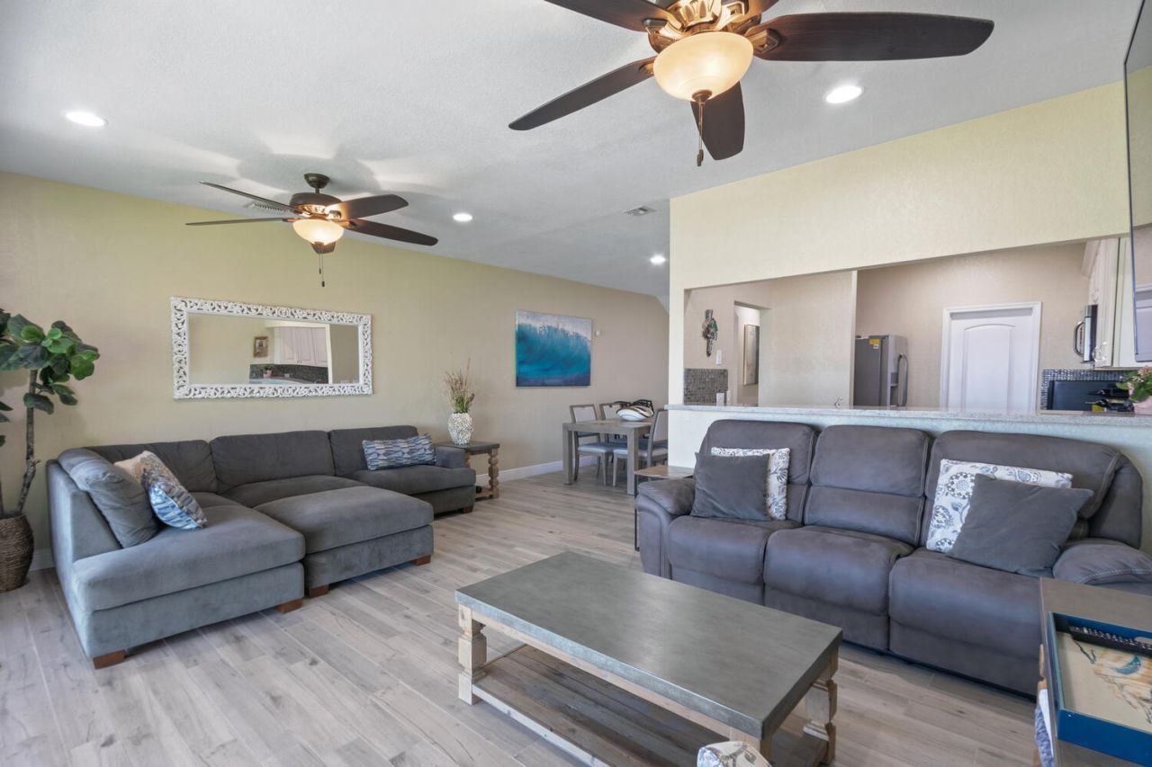 316 N Lake Drive, Lantana, FL 33462 Photo