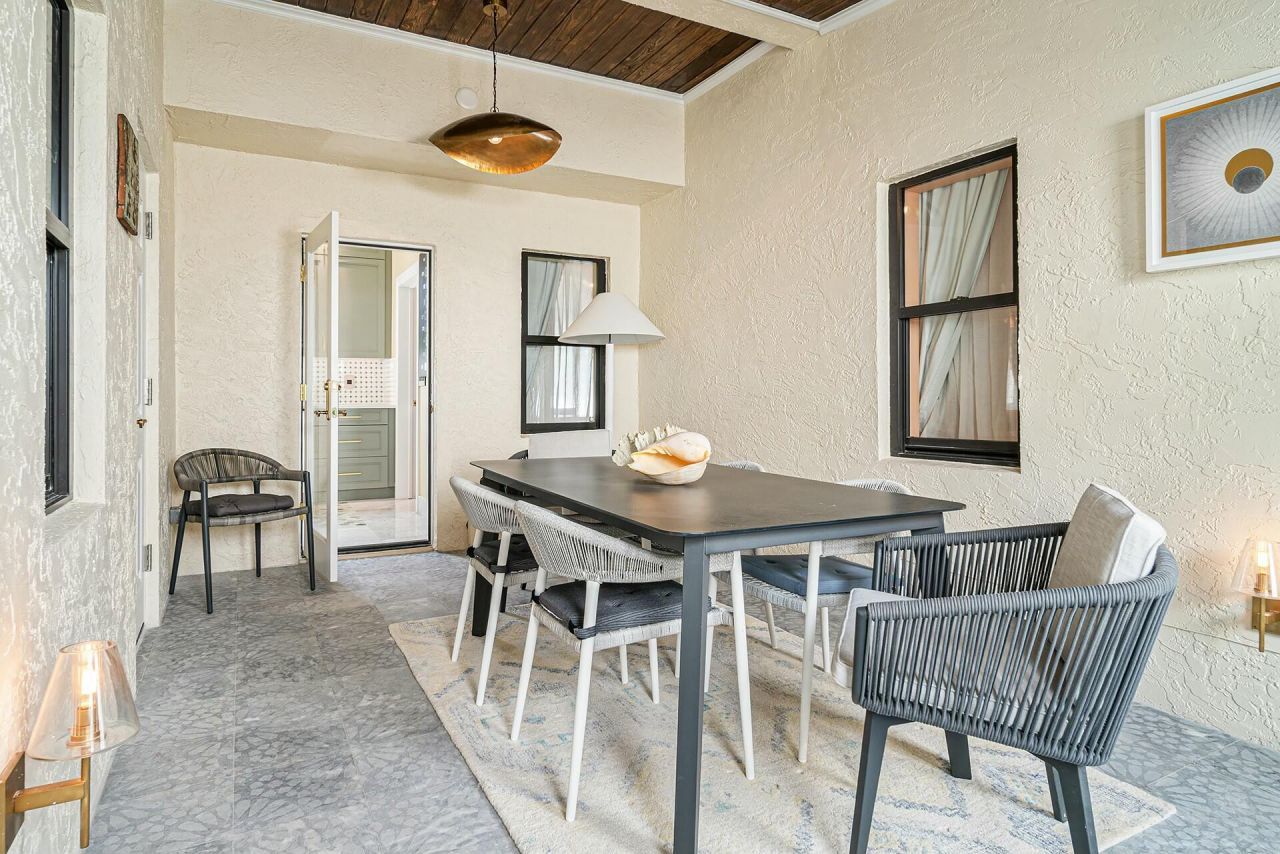 3714 S Olive Avenue, West Palm Beach, FL 33405 Photo