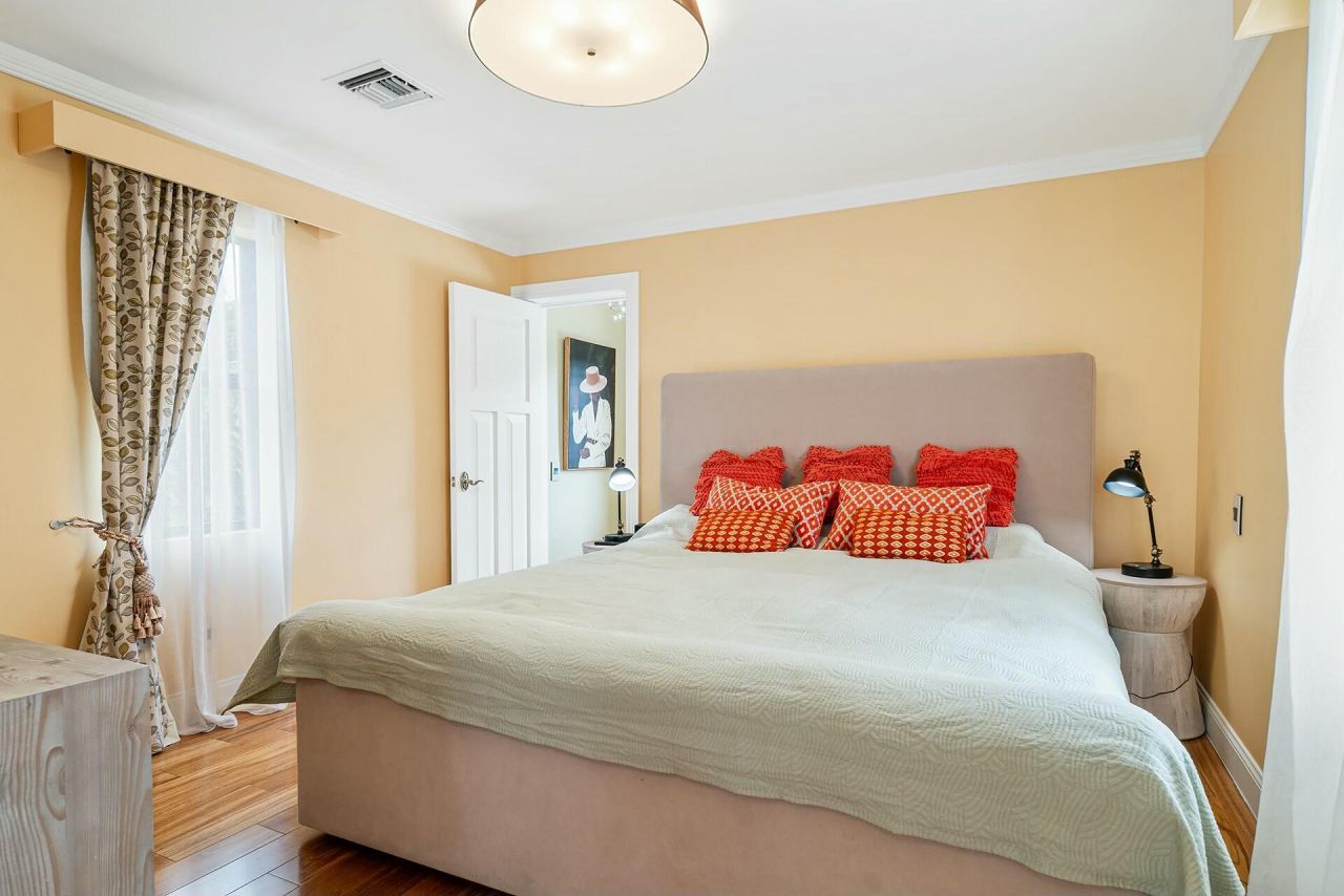 3714 S Olive Avenue, West Palm Beach, FL 33405 Photo