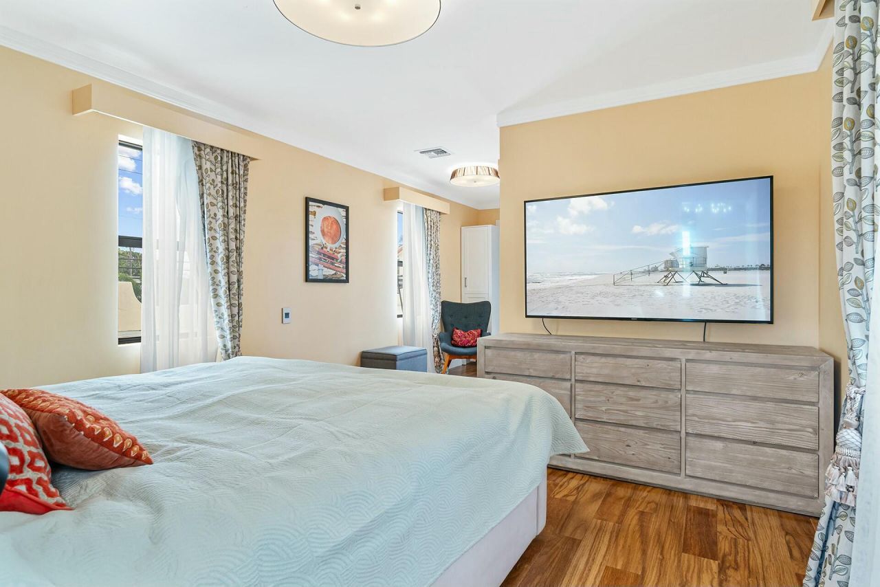 3714 S Olive Avenue, West Palm Beach, FL 33405 Photo