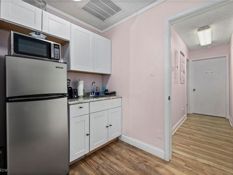 1680 Cooper Foster Park Road W, Lorain, OH 44053 Photo 17