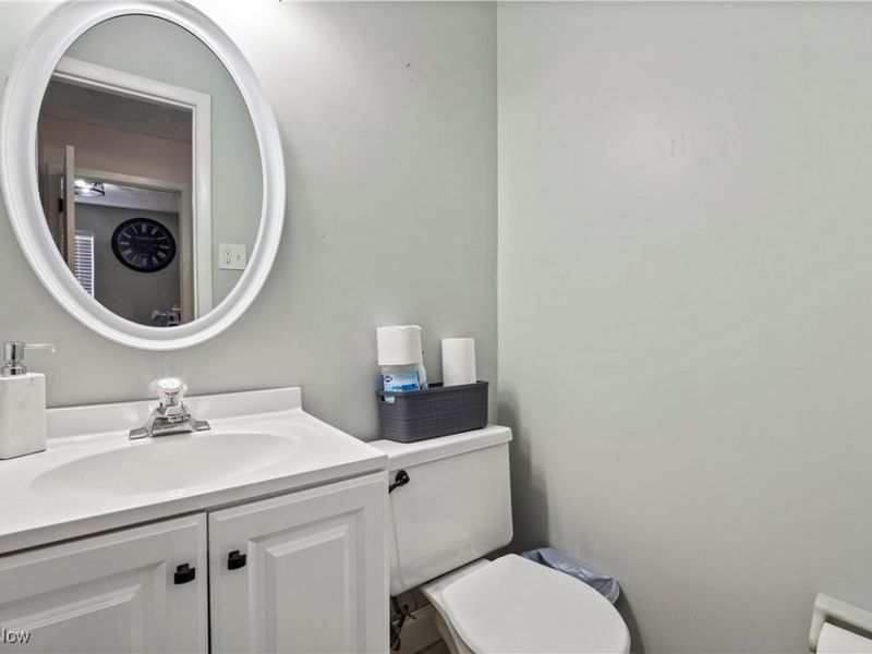 1680 Cooper Foster Park Road W, Lorain, OH 44053 Photo 18