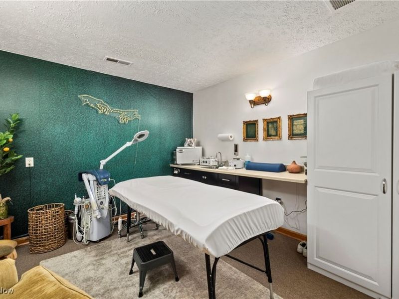 1680 Cooper Foster Park Road W, Lorain, OH 44053 Photo 26