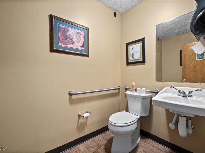 1680 Cooper Foster Park Road W, Lorain, OH 44053 Photo 34