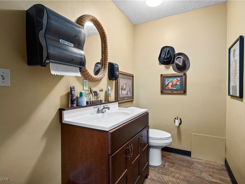 1680 Cooper Foster Park Road W, Lorain, OH 44053 Photo 35