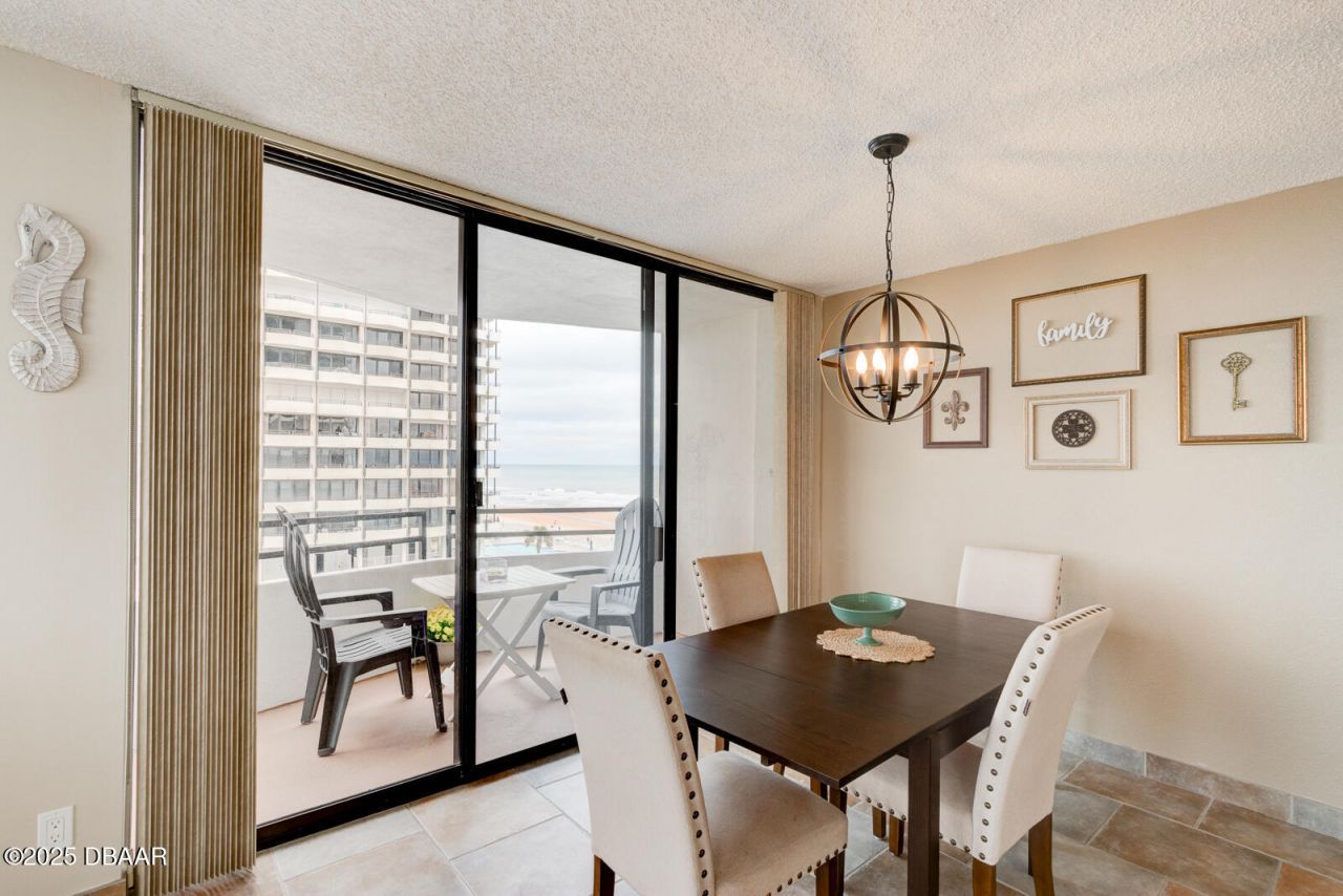 2828 N Atlantic Avenue, Unit 305, Daytona Beach, FL 32118 Photo