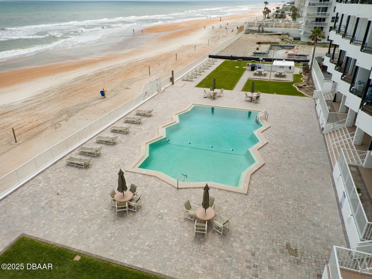 2828 N Atlantic Avenue, Unit 305, Daytona Beach, FL 32118 Photo