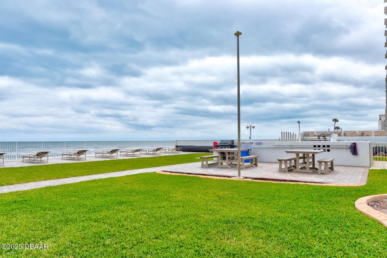 2828 N Atlantic Avenue, Unit 305, Daytona Beach, FL 32118 Photo