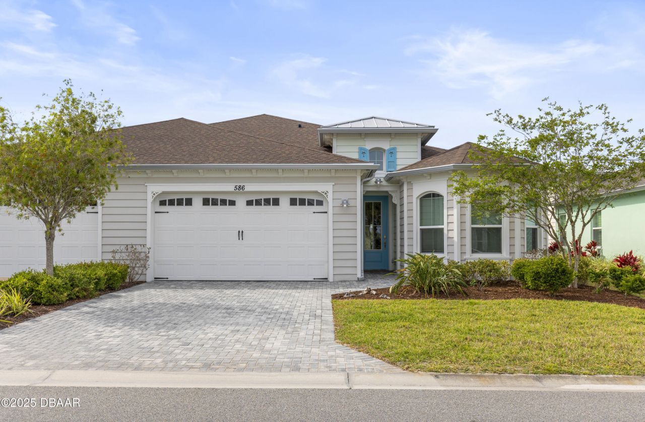 586 Lost Shaker Way, Daytona Beach, FL 32124 Main Photo