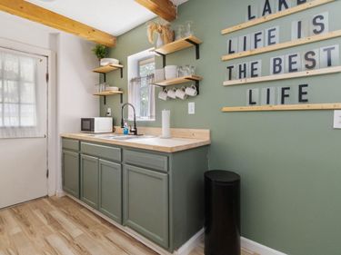 24 Walnut Drive, Burnside, KY 42519