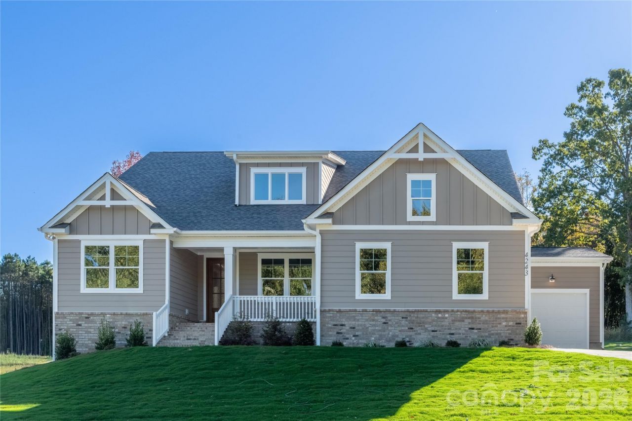 4243 Candlewood Drive, Unit 9, Sherrills Ford, NC 28673 Main Photo