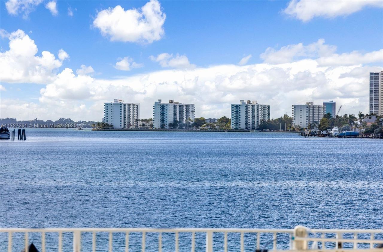 6830 Indian Creek Dr, Unit 1D, Miami Beach, FL 33141 Photo