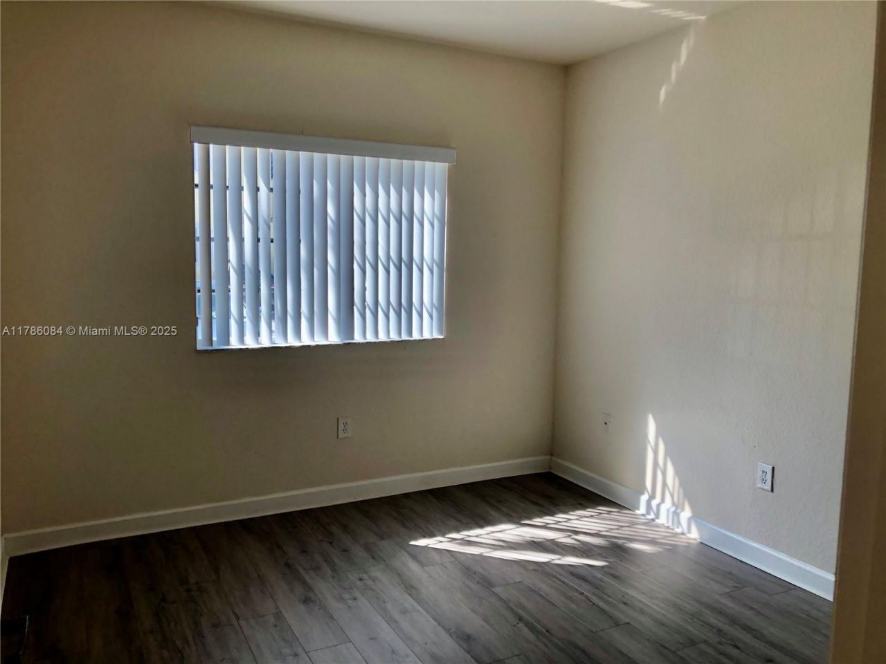 2733 NE 3rd Ct, Unit 103, Homestead, FL 33033 Photo