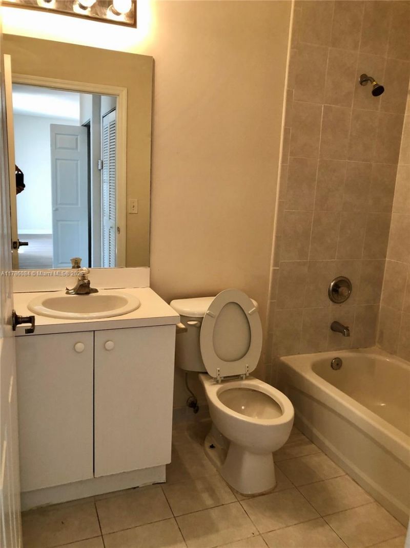 2733 NE 3rd Ct, Unit 103, Homestead, FL 33033 Photo