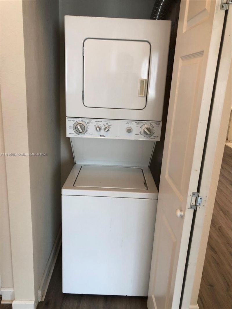 2733 NE 3rd Ct, Unit 103, Homestead, FL 33033 Photo