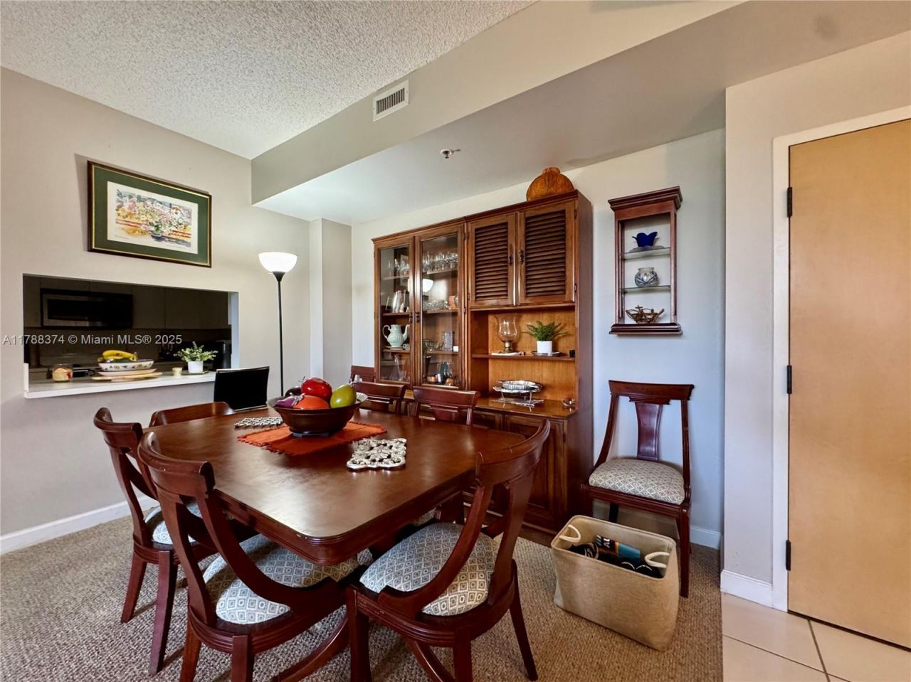 9805 NW 52nd St, Unit 420, Doral, FL 33178 Photo