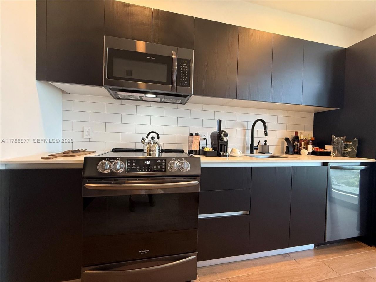 398 NE 5th St, Unit 2805, Miami, FL 33132 Photo