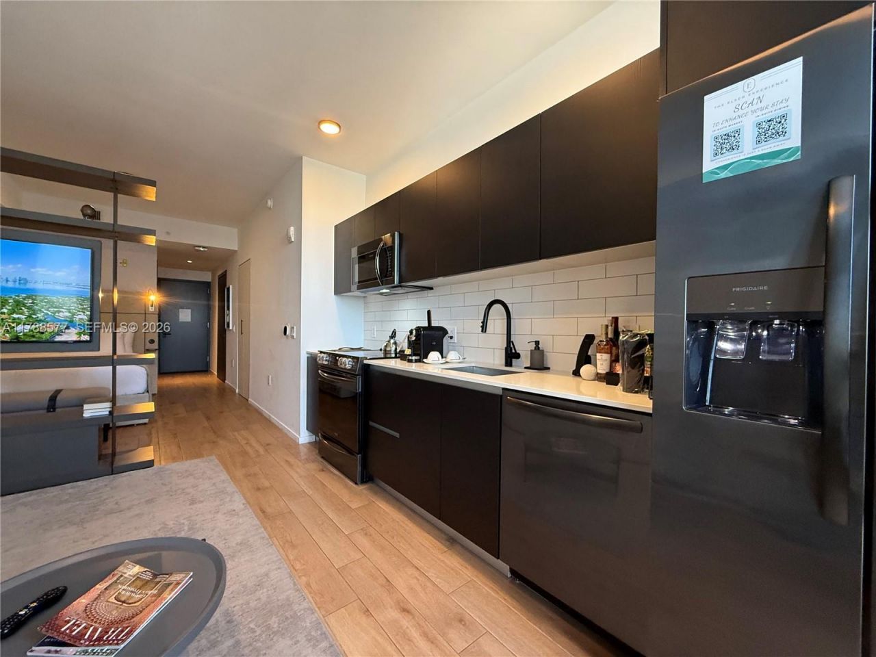 398 NE 5th St, Unit 2805, Miami, FL 33132 Photo